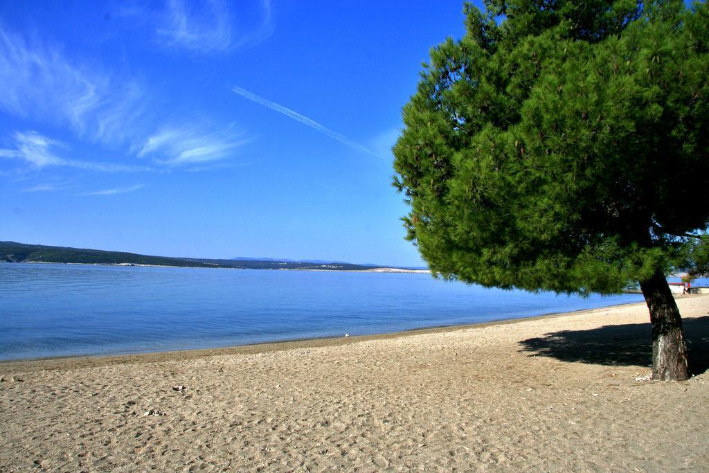 Crikvenica Right On The Beach Exterior photo